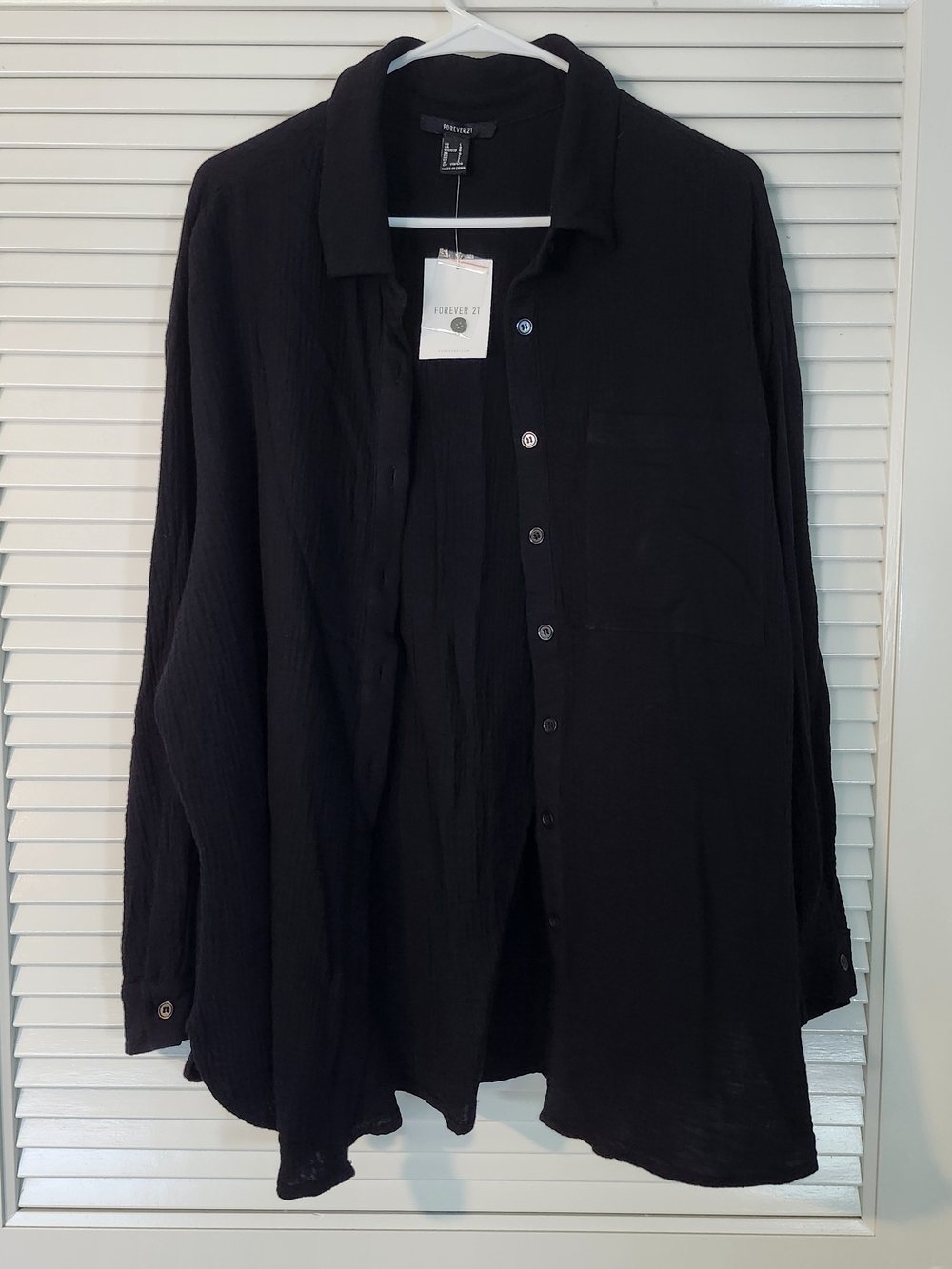 Forever 21 Black Button-Up Shirt and Shorts Matching Set